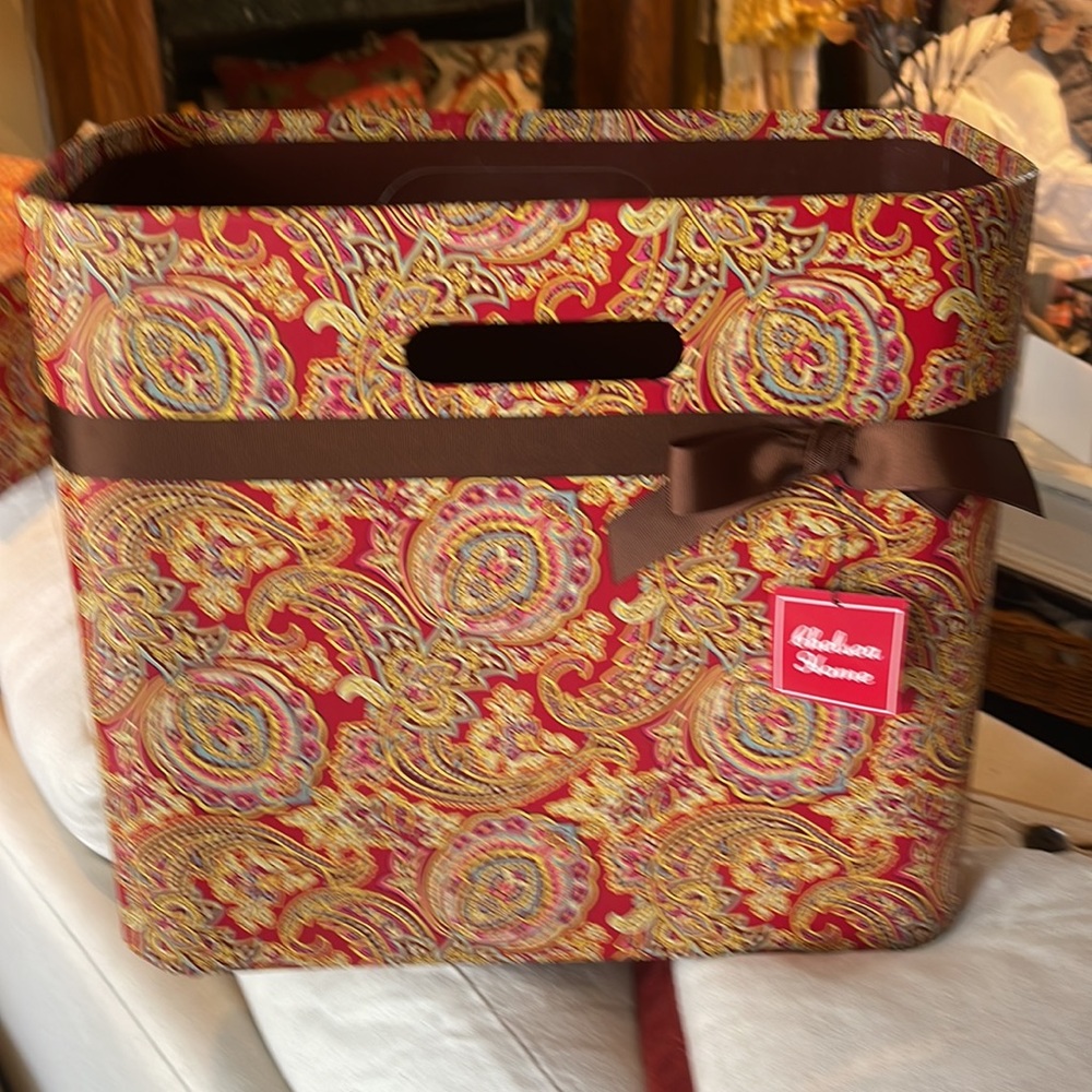 NWT Chelsea Home Designer Storage Paisley Container 13 x 15 x 7